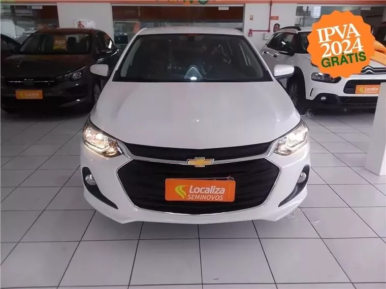 Chevrolet Onix Branco 4