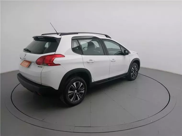 Peugeot 2008 Branco 9