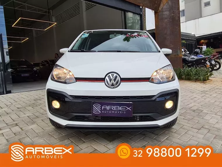 Volkswagen UP Branco 14