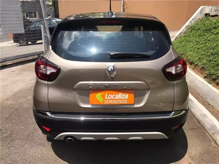 Renault Captur Bronze 4