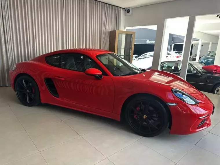 Porsche 718 Vermelho 15