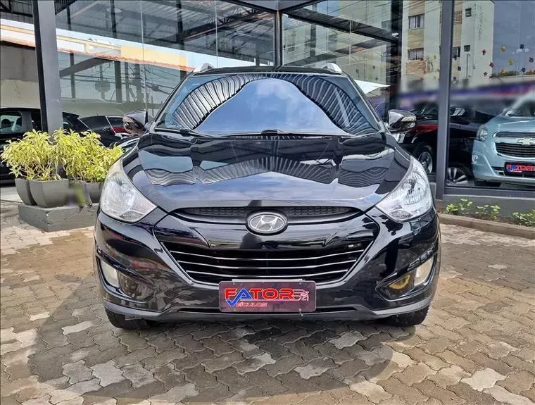 Hyundai IX35 Preto 10