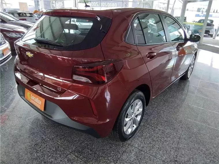 Chevrolet Onix Vermelho 9