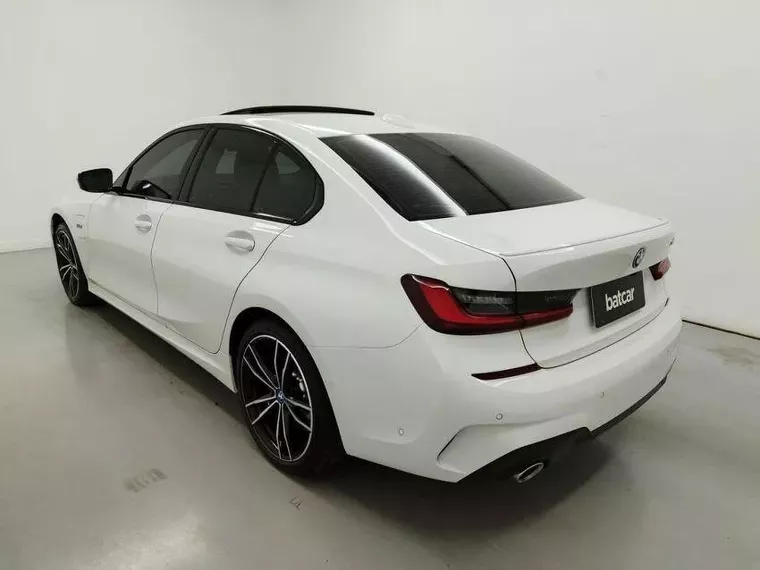 BMW 330e Branco 2