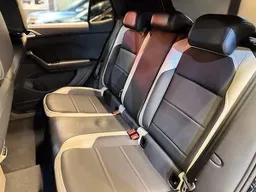 Volkswagen Cross UP