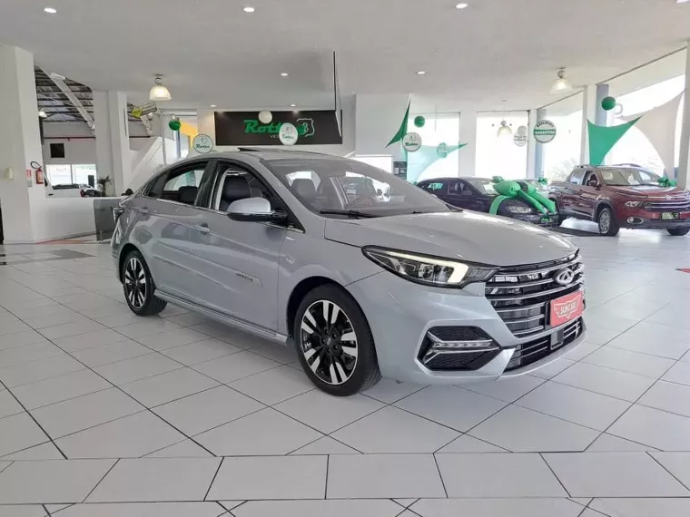 Chery Arrizo 6 Pro Prata 1