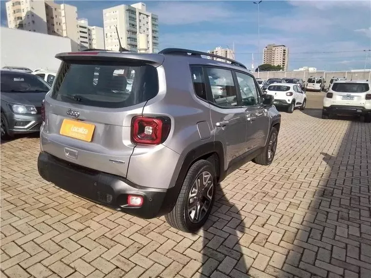 Jeep Renegade Prata 5