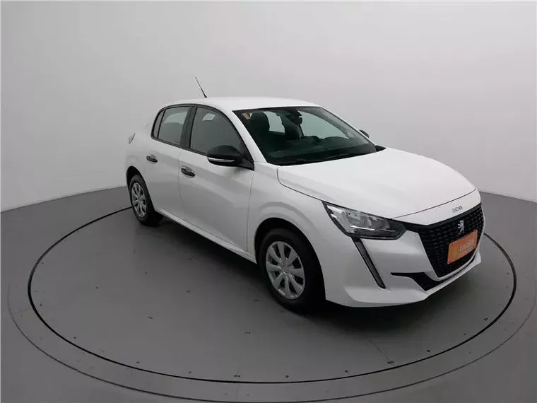 Peugeot 208 Branco 15