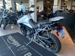 Triumph Tiger 900