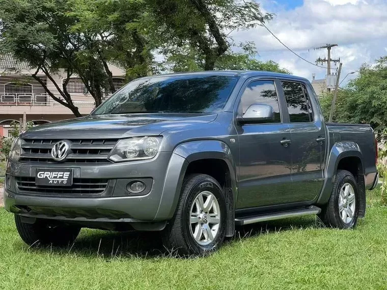 Volkswagen Amarok Cinza 10