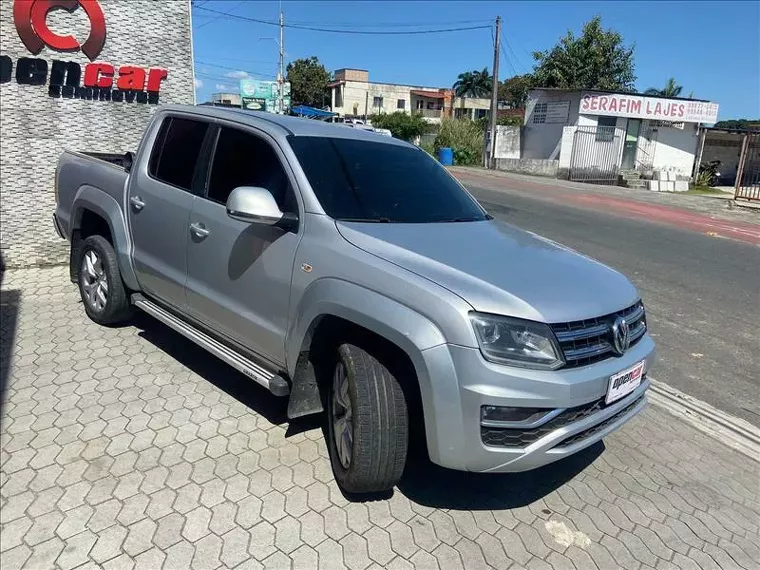 Volkswagen Amarok Prata 4