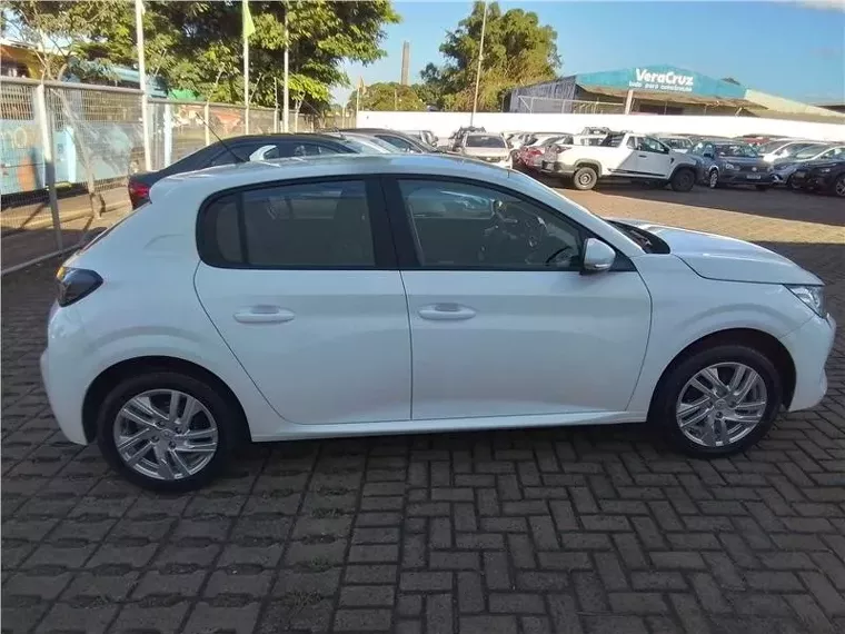 Peugeot 208 Branco 5