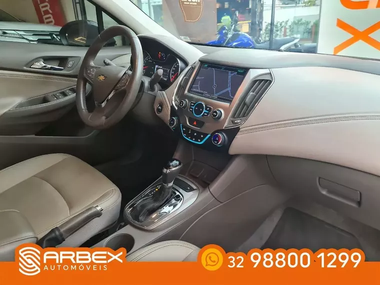 Chevrolet Cruze Preto 1