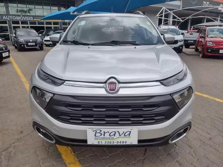 Fiat Toro Prata 12