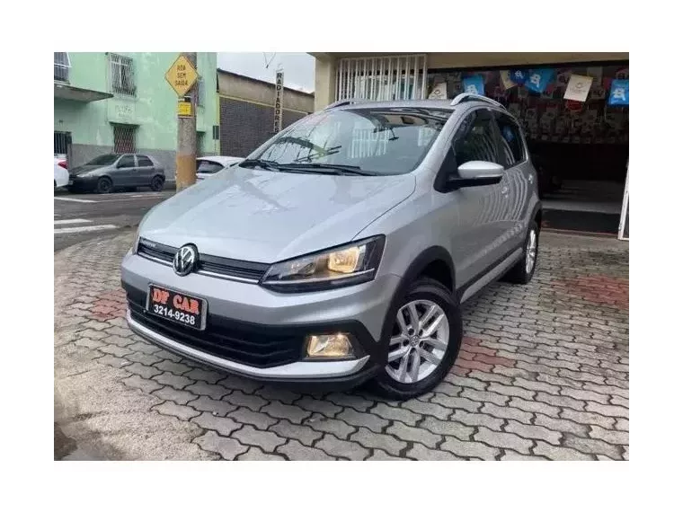 Volkswagen Crossfox Prata 5