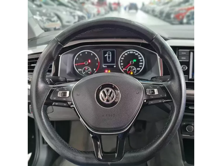 Volkswagen Virtus Preto 12