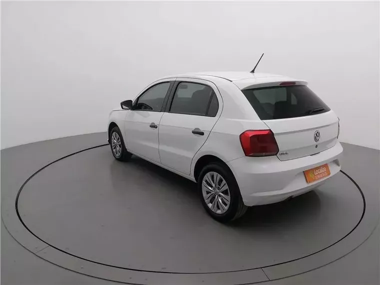 Volkswagen Gol Branco 3