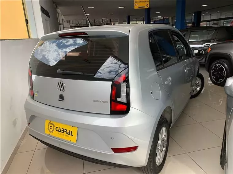 Volkswagen UP Prata 6