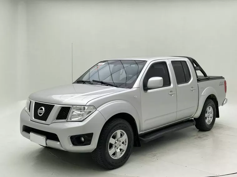 Nissan Frontier Prata 1