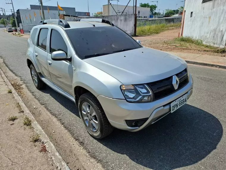 Renault Duster Prata 3