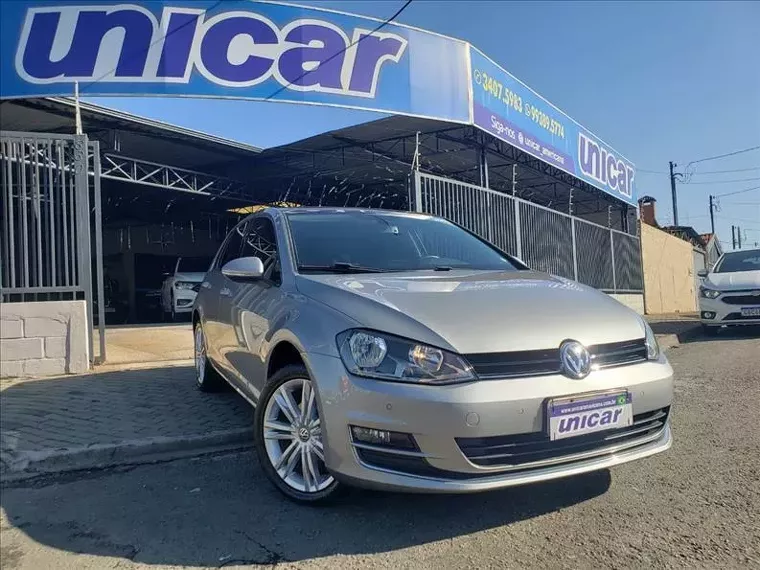 Volkswagen Golf Prata 12