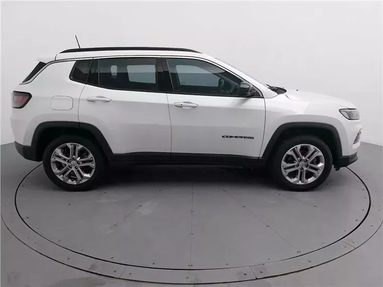 Jeep Compass Branco 19