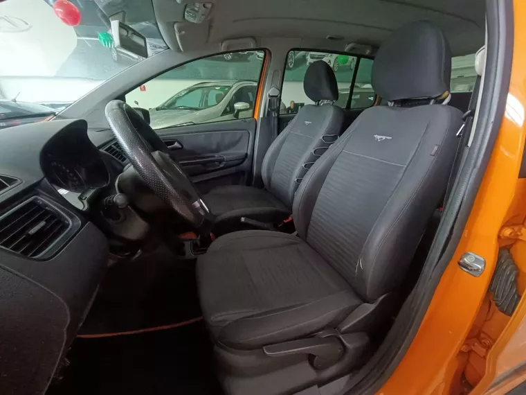 Volkswagen Crossfox Laranja 11