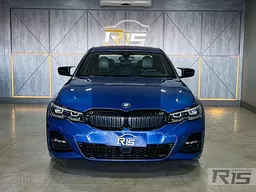 BMW 320i
