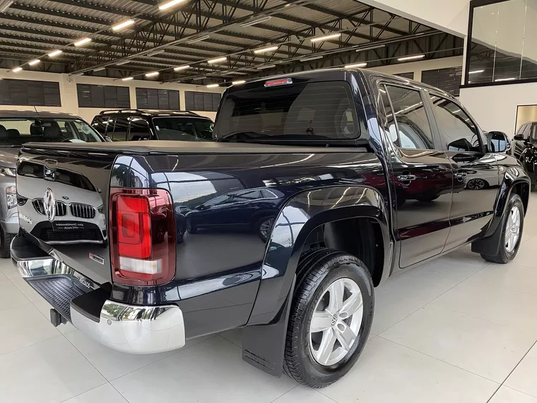 Volkswagen Amarok Preto 24