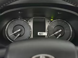 Toyota Hilux SW4