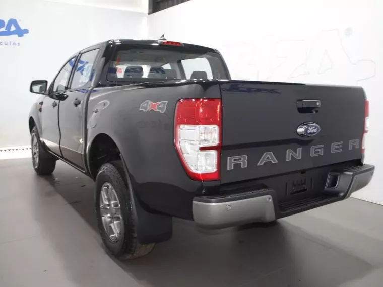 Ford Ranger Preto 13