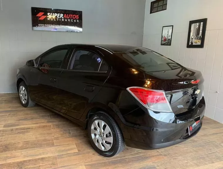 Chevrolet Prisma Preto 8