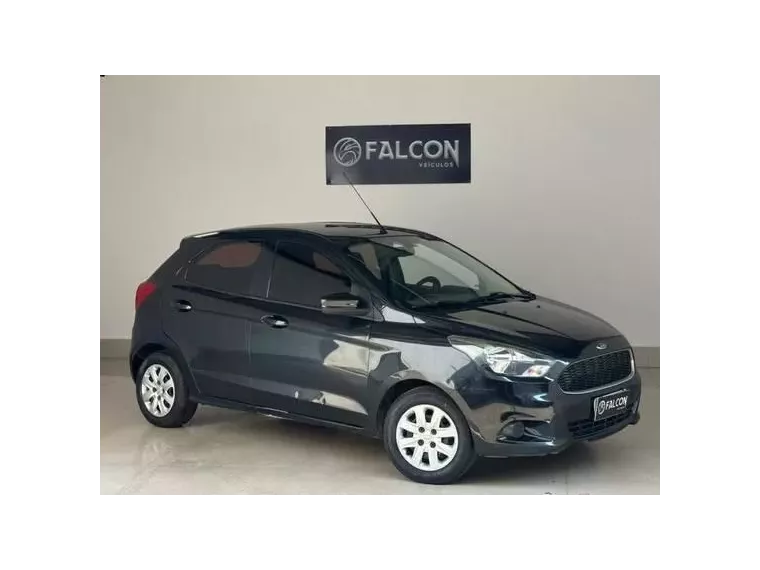 Ford KA Preto 3