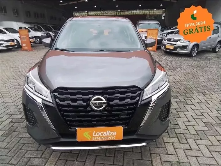 Nissan Kicks Cinza 4