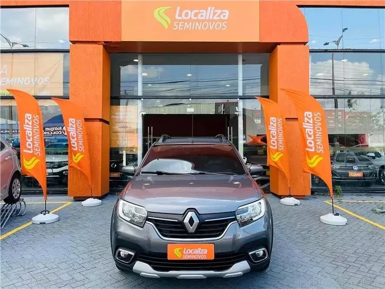 Renault Sandero Cinza 6