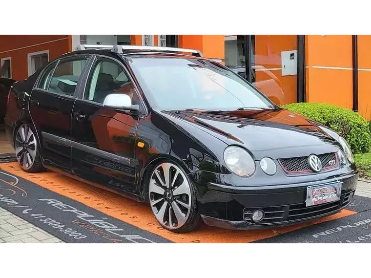 Volkswagen Polo Sedan Preto 6