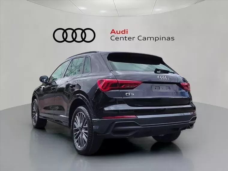 Audi Q3 Preto 9