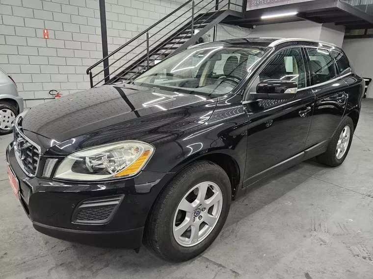 Volvo XC60 Preto 8