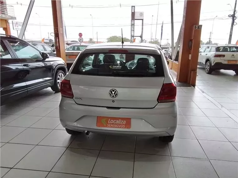 Volkswagen Gol Prata 6