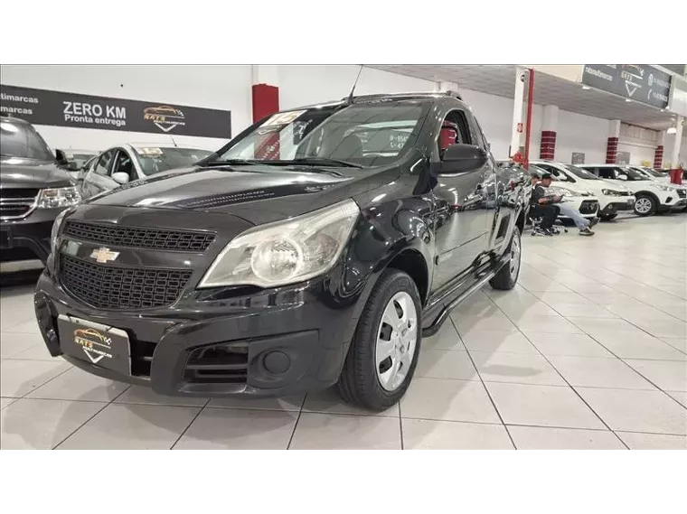 Chevrolet Montana Preto 8