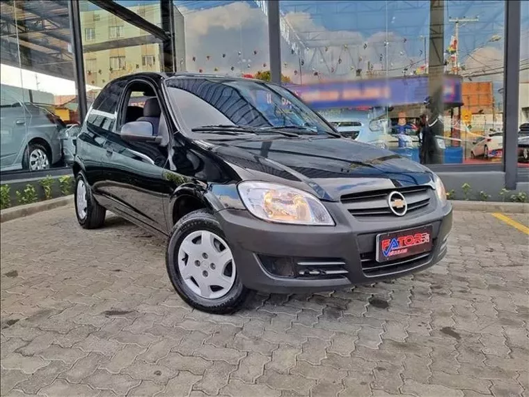 Chevrolet Celta Preto 5