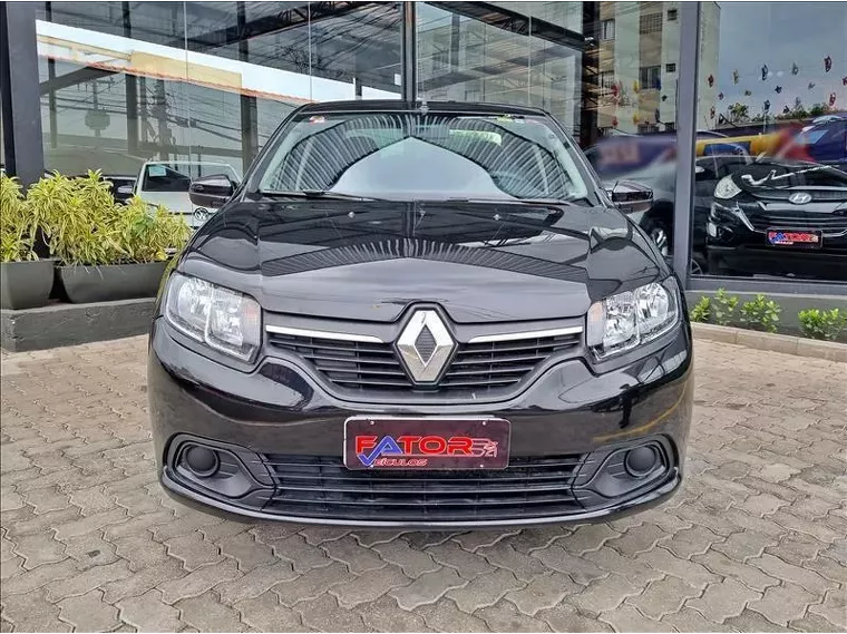 Renault Logan Preto 1