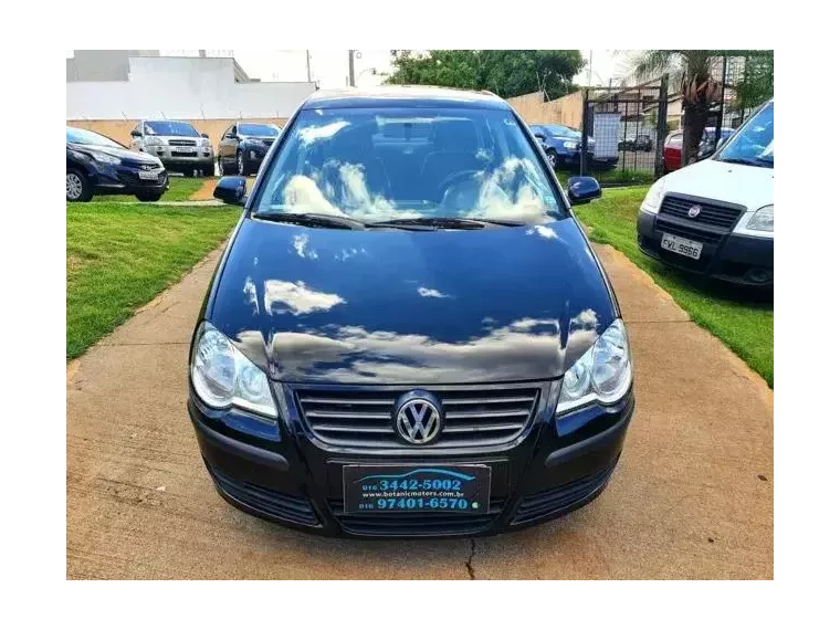 Volkswagen Polo Sedan Preto 1