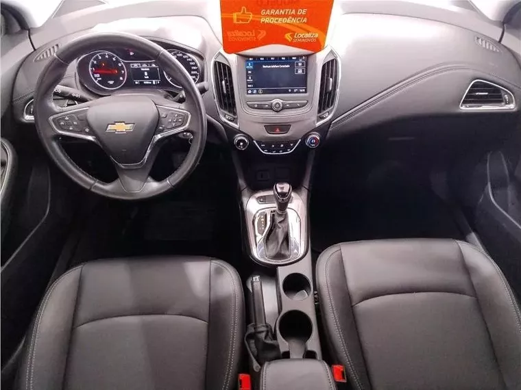 Chevrolet Cruze Prata 1