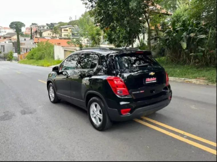 Chevrolet Tracker Preto 10