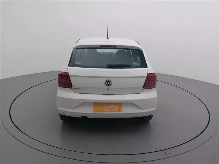 Volkswagen Gol Branco 6