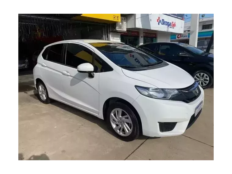 Honda FIT Branco 2