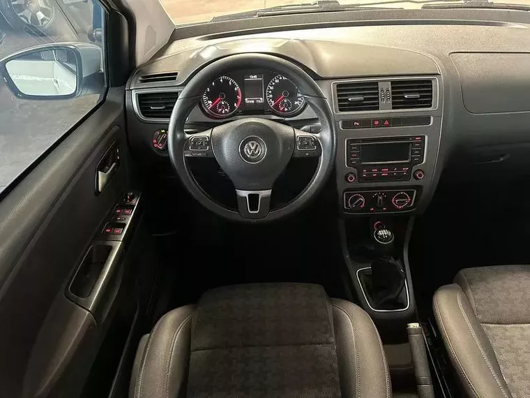 Volkswagen Fox Branco 4