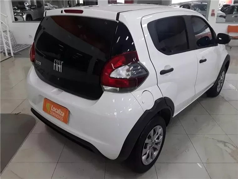 Fiat Mobi Branco 10