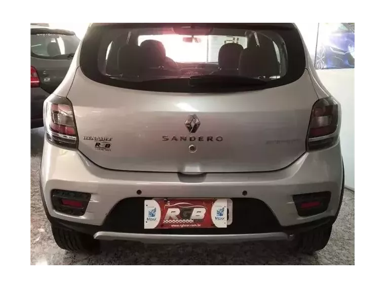 Renault Sandero Prata 7